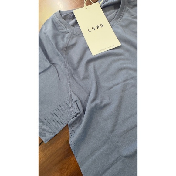 LSKD AeroFLX+ Seamless Tee Night Shadow Workout Shirt Womens Medium NWT NEW - Picture 13 of 16